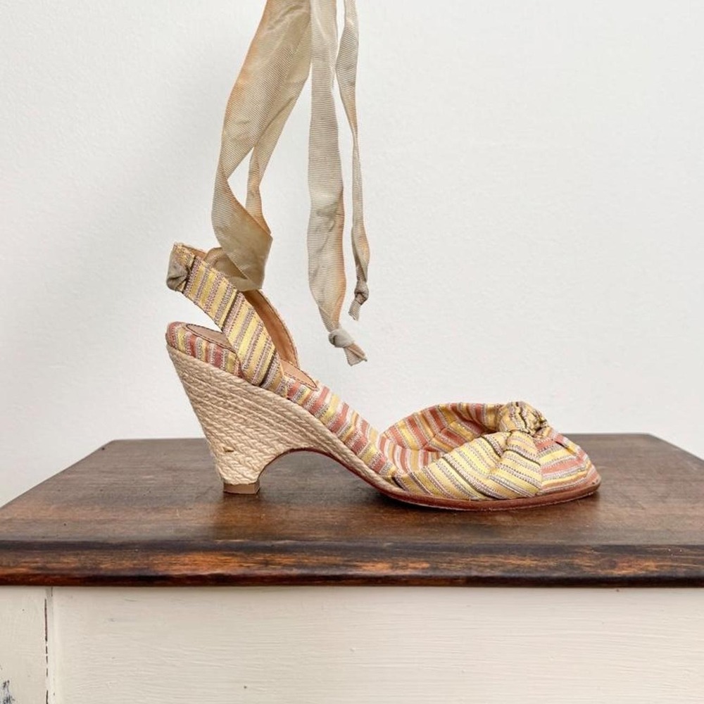 Corso Como striped peep toe espadrille wrap kitten heel size 8